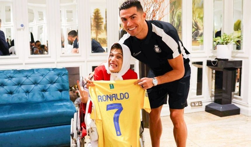 Cristiano Ronaldo, İran'da Kırbaç Cezasıyla Yargılanıyor