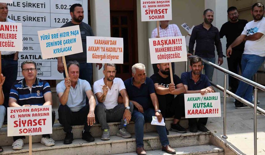 Adana'da Dolmuşçulardan Güzergah Değişikliğine Tepki