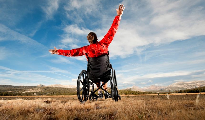Tekerlekli Sandalye: Hareket Özgürlüğünü Yeniden Tanımlayan Araç