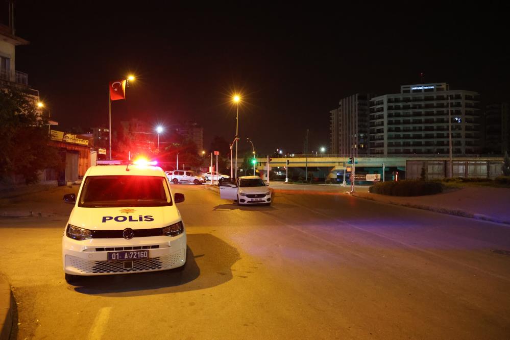 Adana'da Hükümlü, Kaçmaya Çalıştı Polis Yakaladı