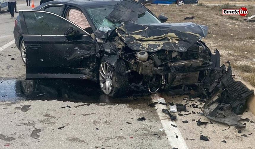Afyon’da Trafik Kazası, Biri Çocuk 4 Kişi Yaralandı (1)
