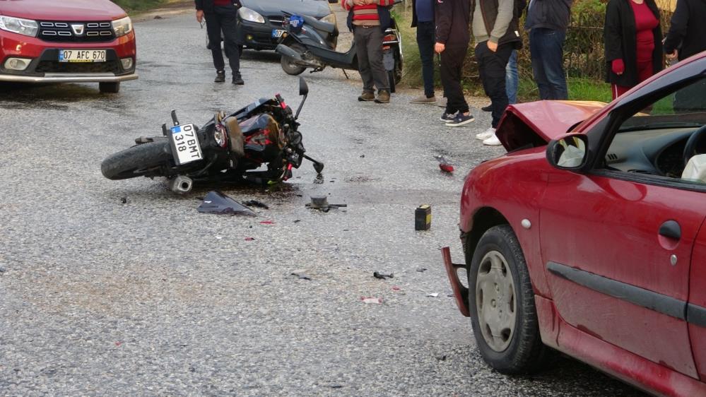 Ehliyetsiz Sürücülerin Kazası Hastanede Bitti (3)