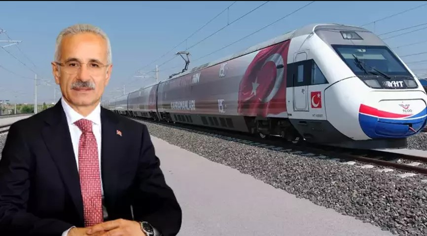 Bakan Uraloğlu'ndan Burdur Tren Garı Paylaşımı