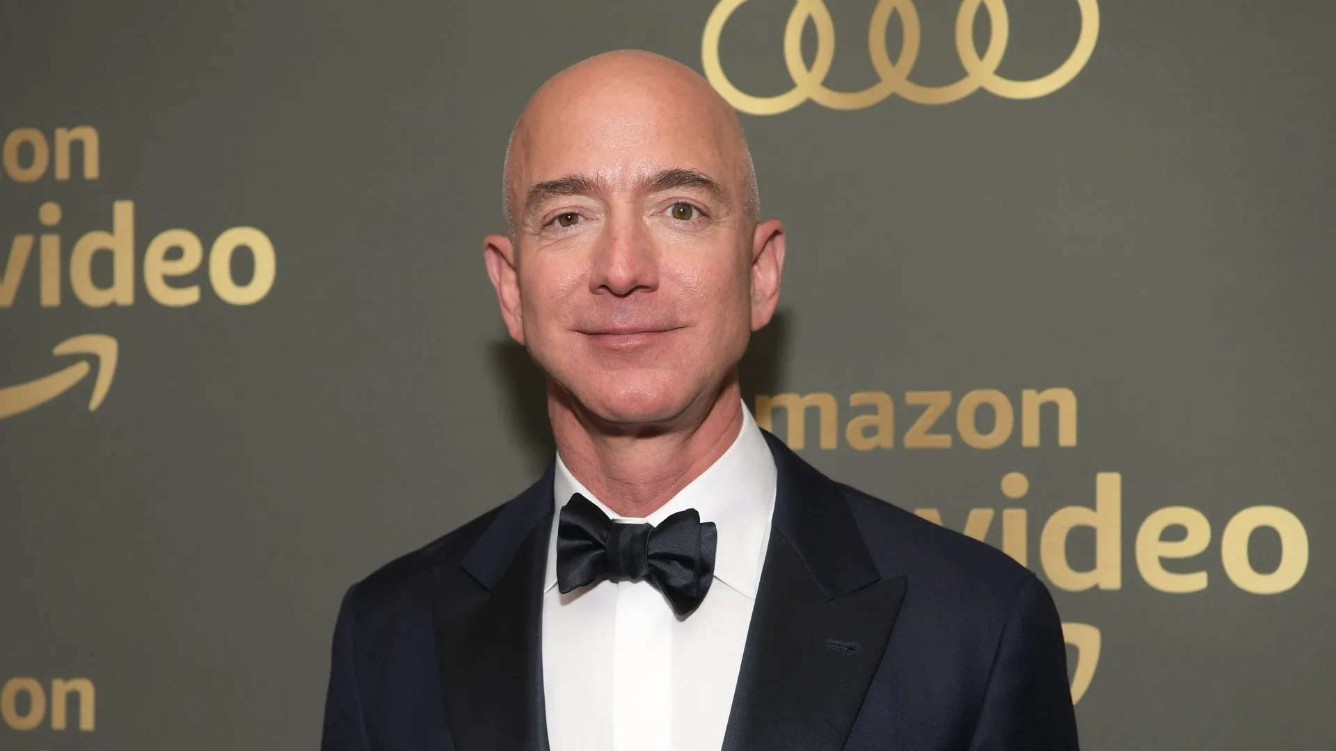 Jeff Bezos Dunyanin En Zengin Insani Jpg