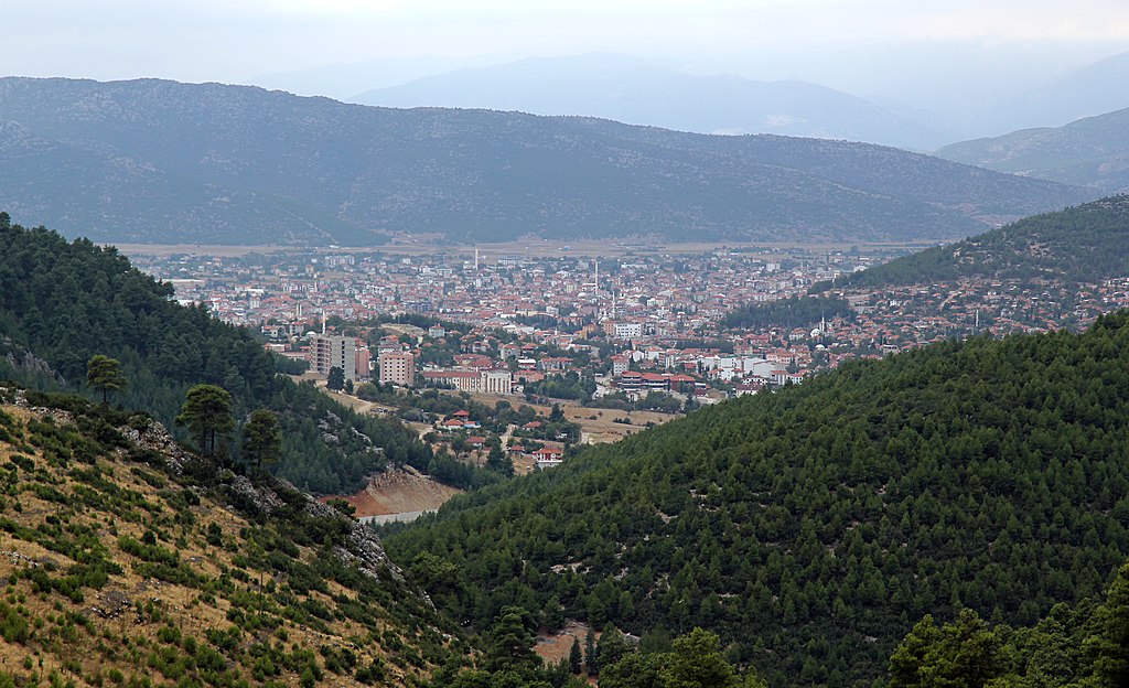 Yapay zeka da onayladı: Bucak, Burdur'un en güzel ilçesi!