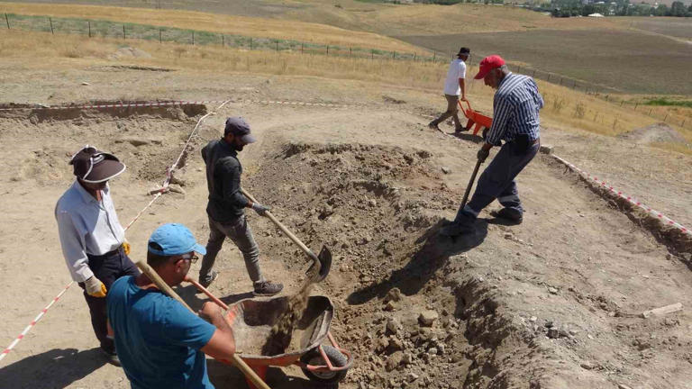 Şok olacağınız Urartuların ölüyü gömme şekli-3