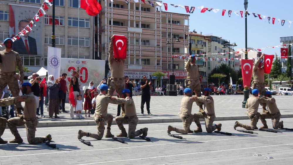 30 Ağustos Zafer Bayramı’nın 102’Inci Yılı Burdur’da Coşku Ile Kutlandı (5)