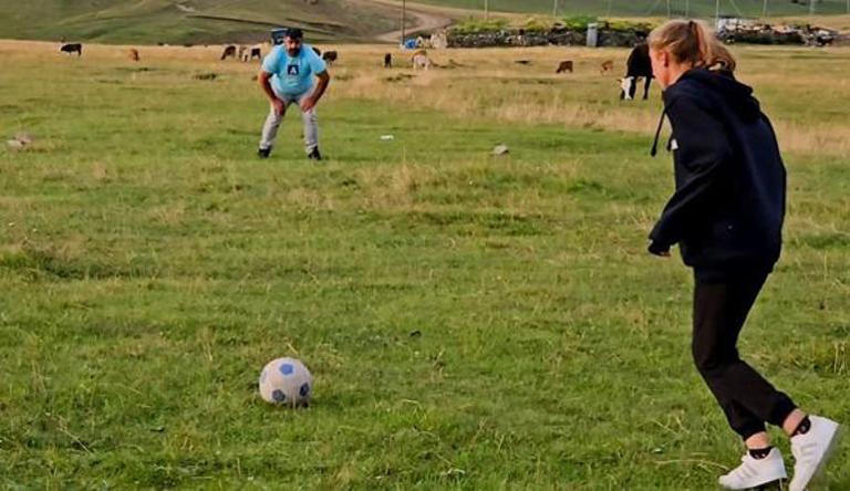 Yaylada Futbol Yeteneklerini Geliştiren Irmak Zarife Şeker-4