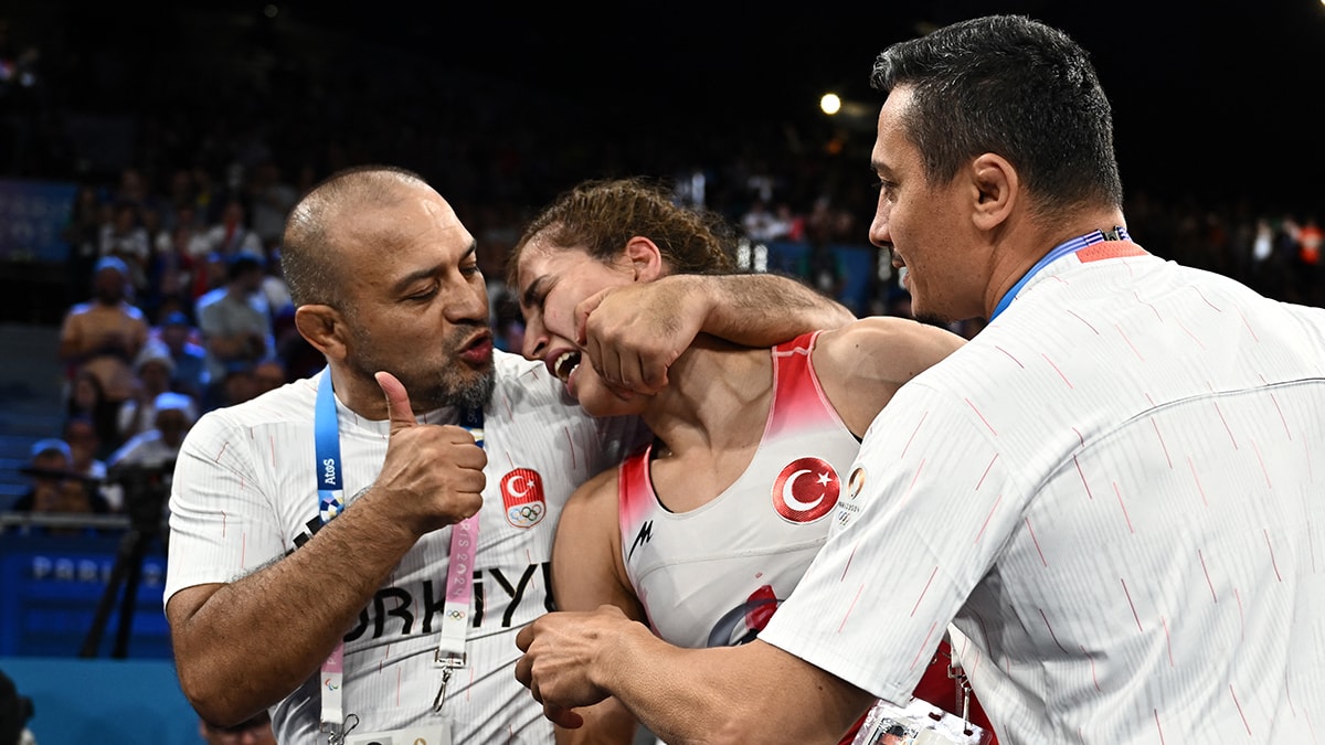 Buse Tosun Çavuşoğlu, Olimpiyatlar da Bronz Madalya Kazandı-1