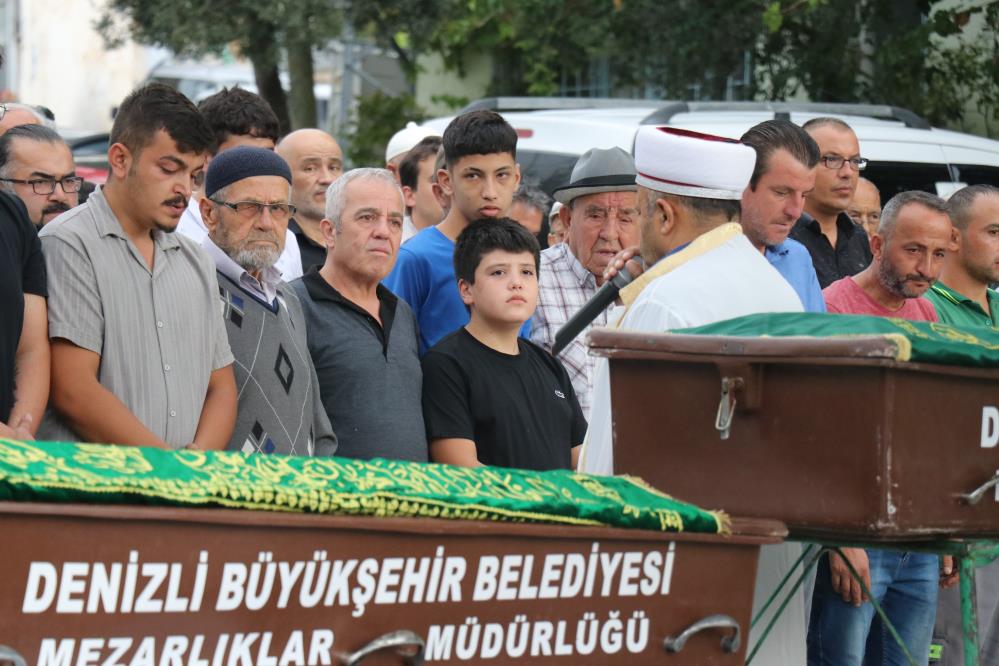 Eşi ve evladı kurşunlanan kadının feryatları yürekleri dağladı