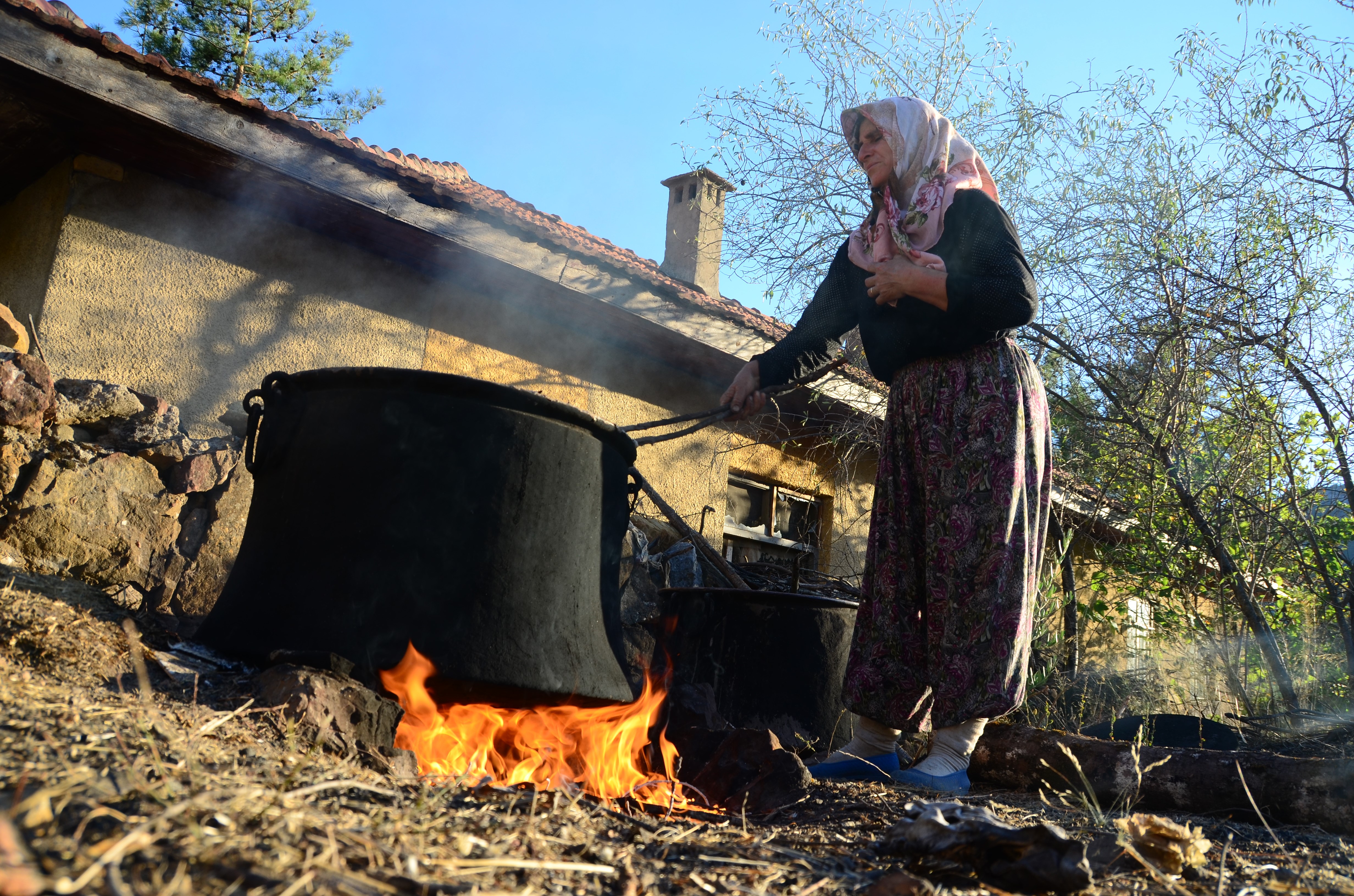 Antalya’da Geleneksel Pekmez Üretimi Başladı İşte Detaylar (11)