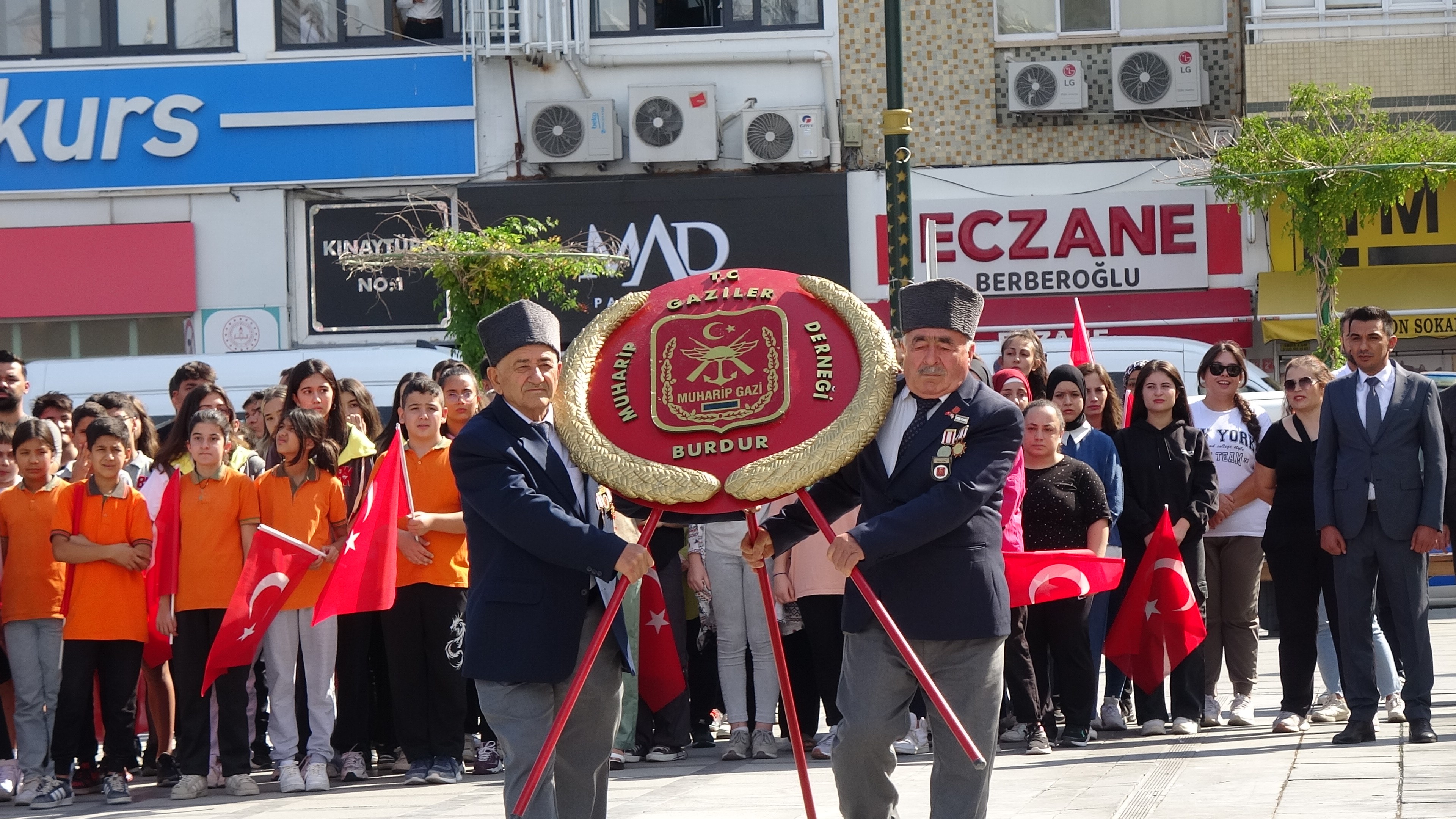 Burdur’da 19 Eylül Gaziler Günü (4)