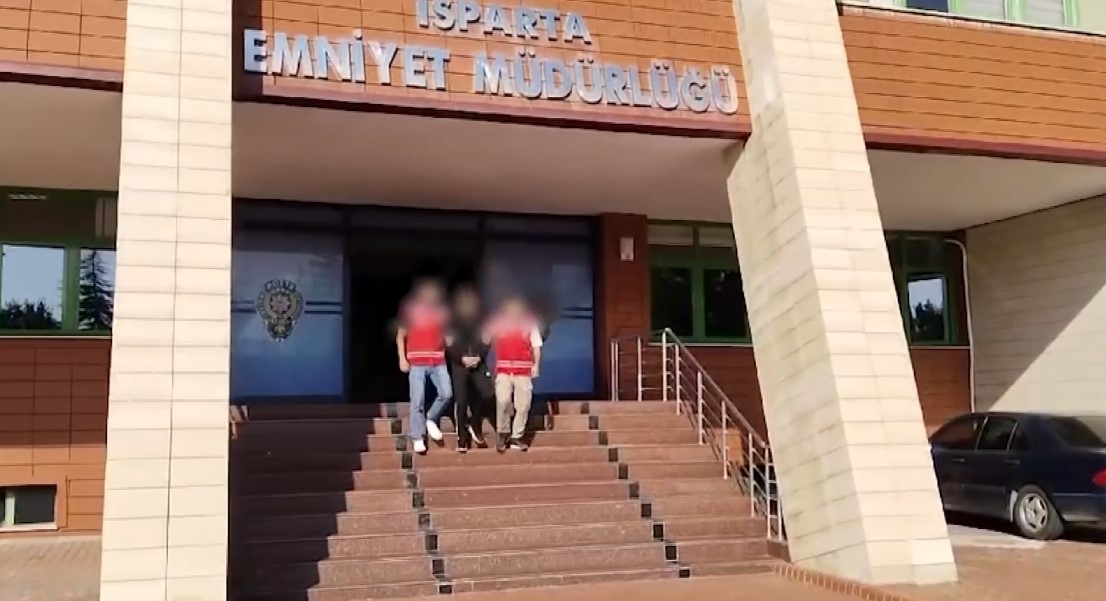 Emekli Vatandaşın Parasını Çalan Kapkaççı Kamerada Yakalandı (4)