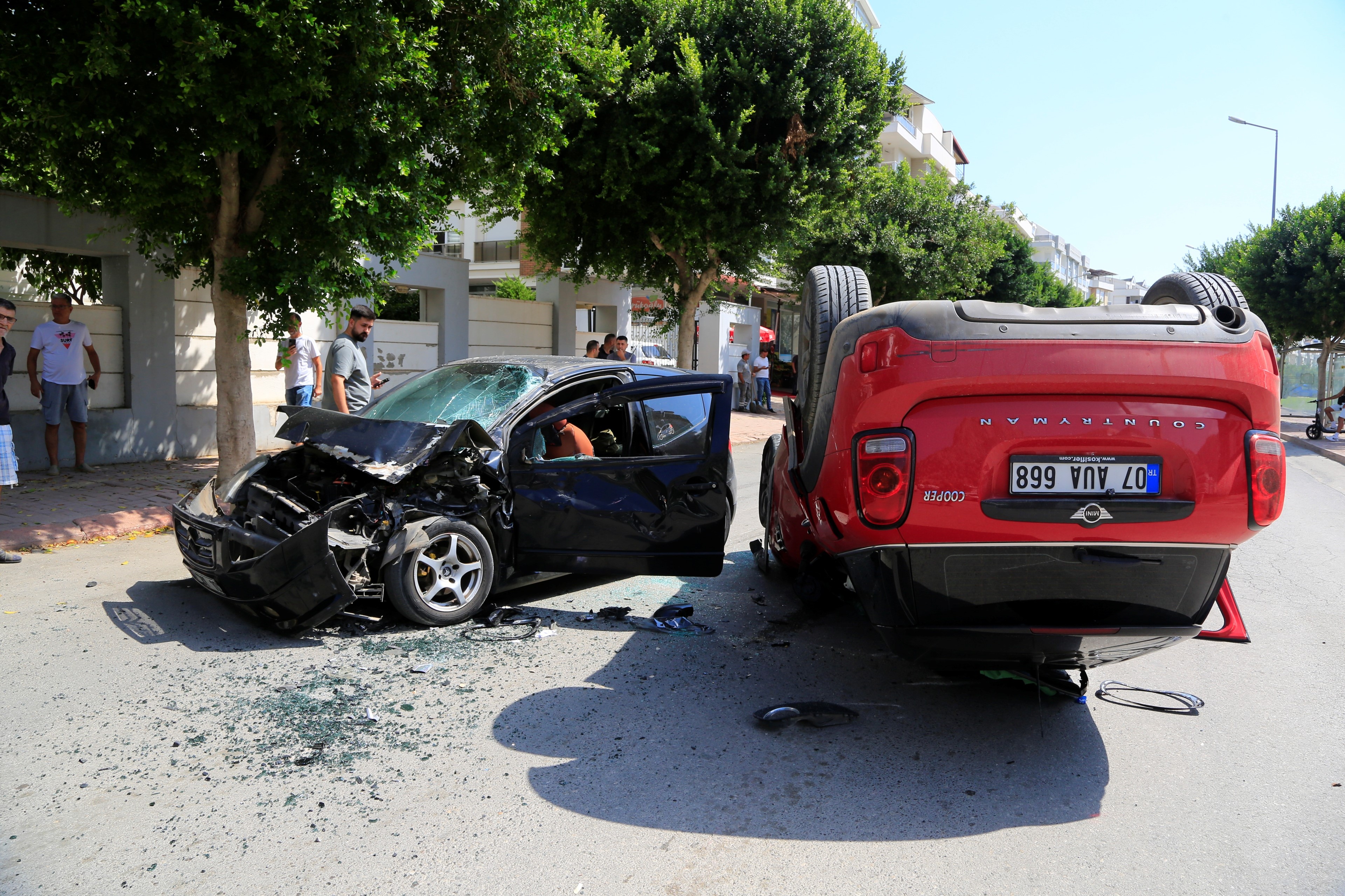 Polise Zorluk Çıkardı Ters Kelepçe Yiyince Tüm Tavrı Değişti (1)