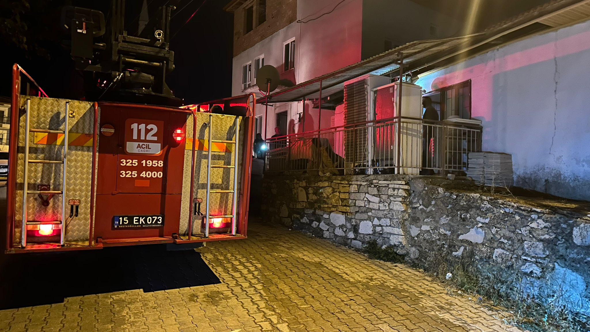 Cami Mahallesi'nde Şofbenden Kaynaklı Yangın! (2)