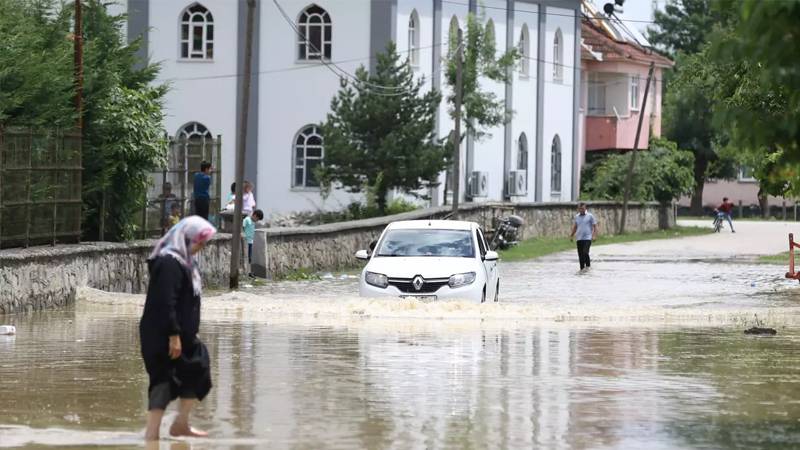 Meteoroloji'den yağış uyarısı! Sel ve su baskınına karşı dikkat!-2