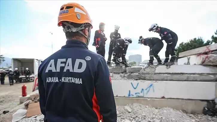 AFAD 1.000 sözleşmeli personel alımı: Başvuru şartları neler?-3