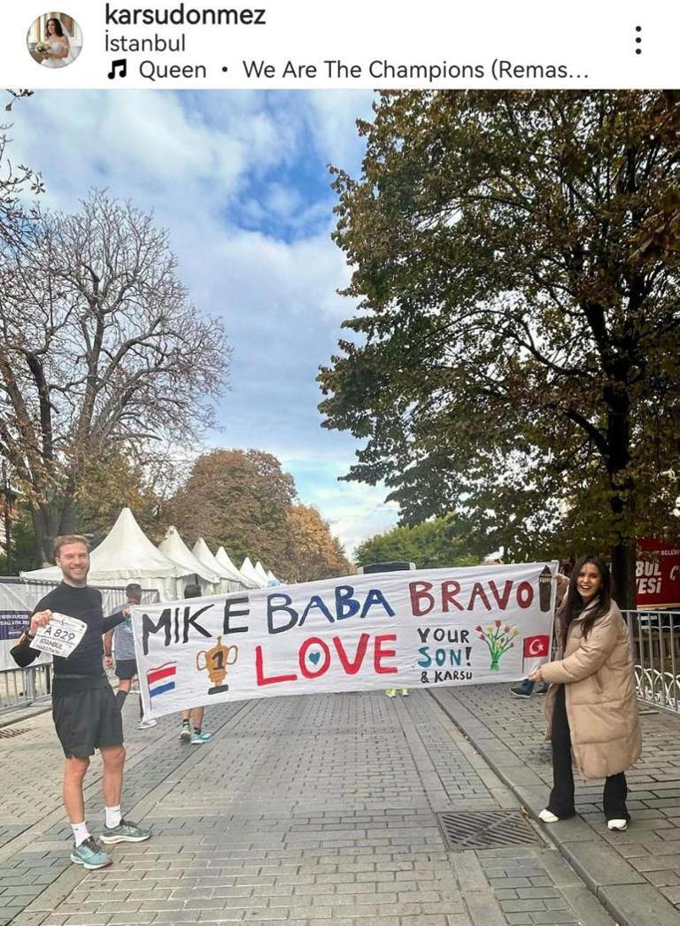 Karsu, bebeğinin cinsiyetini İstanbul Maratonu'nda duyurdu!1