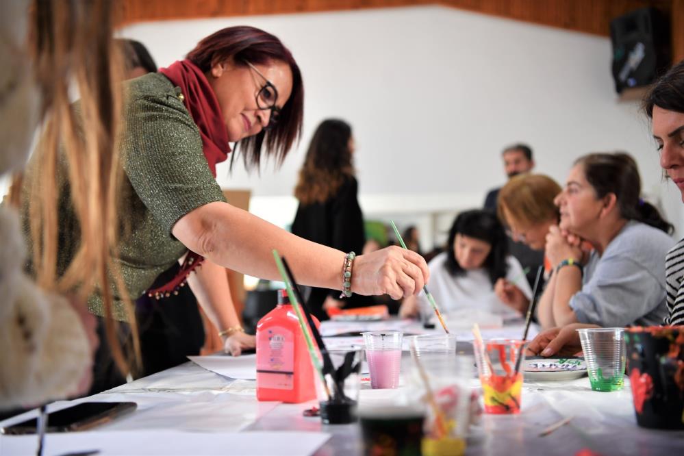 Kadına şiddetle mücadele için 'Tersine Dünya' etkinliği4