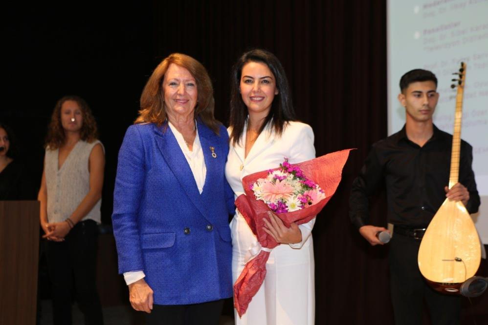 Akdeniz Üniversitesi'nde Kadına Yönelik Şiddet Paneli Düzenlendi 2