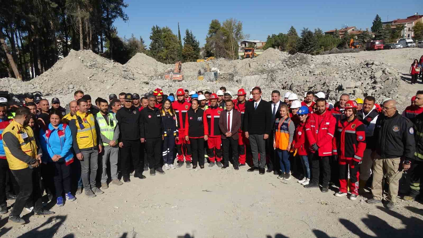 Burdur’da Deprem Tatbikatı Yapıldı (2)