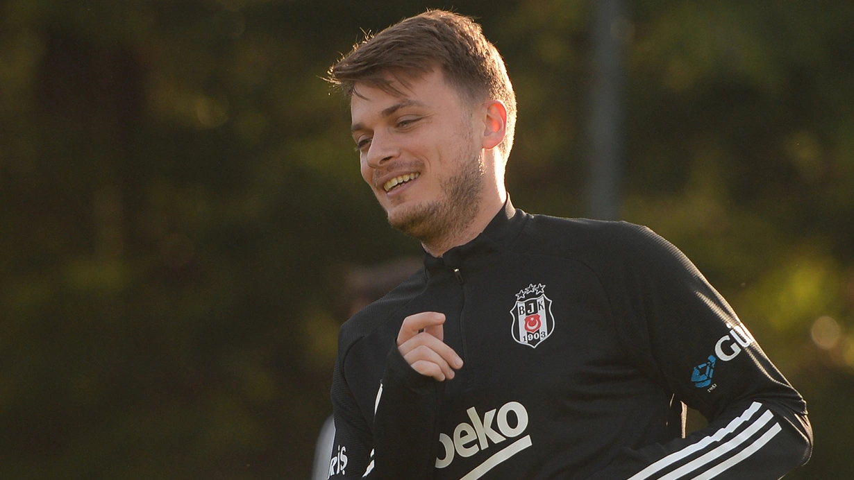 Beşiktaş'ın Eski Yıldızı Adem Ljajic, Basketbolcu Oldu!