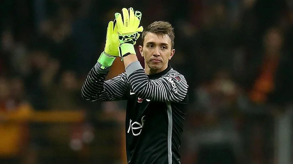 Fernando Muslera Geleceği Hakkında Kararını Verdi