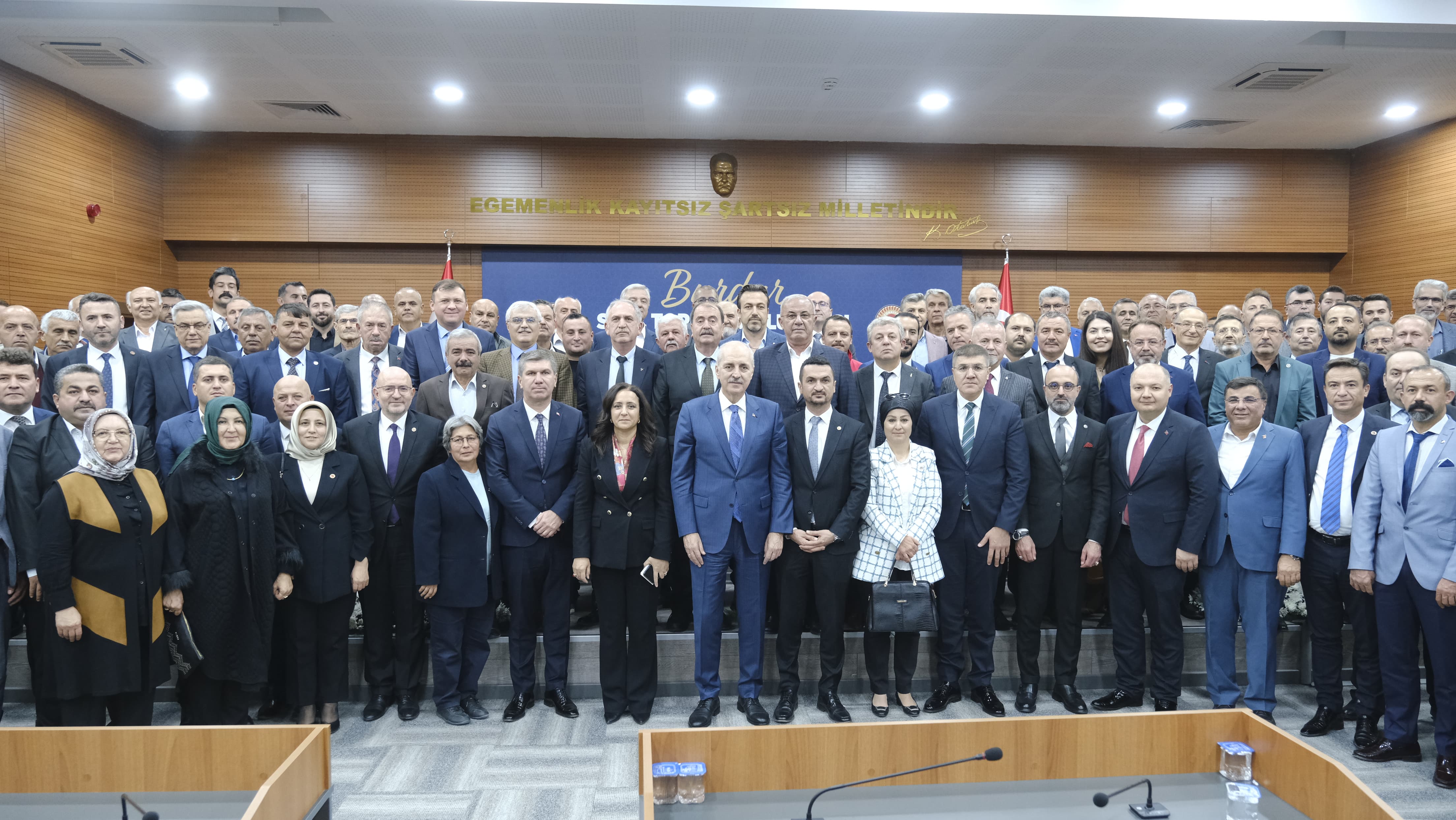 Tbmm Başkani Kurtulmuş, Burdur’da Stk Temsi̇lci̇leri̇ İle Buluştu (2)