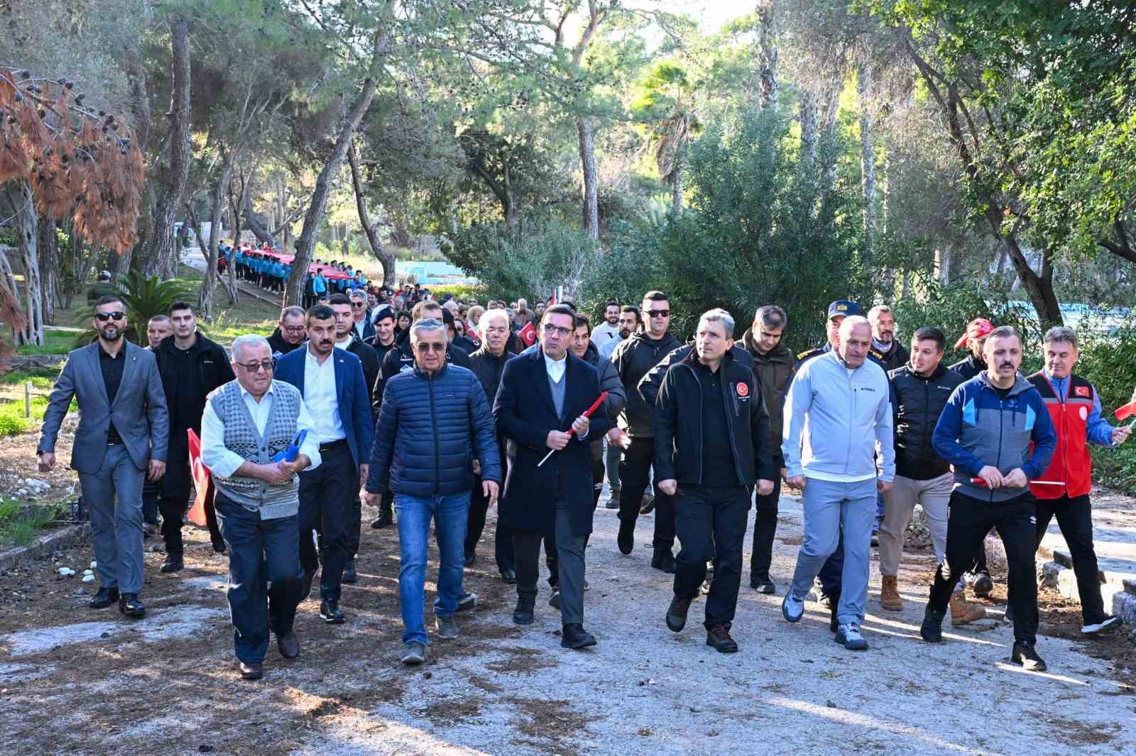 Antalya’yı Düşman Tehditlerinden Kurtaran Kahraman Mezarı Başında Anıldı 2