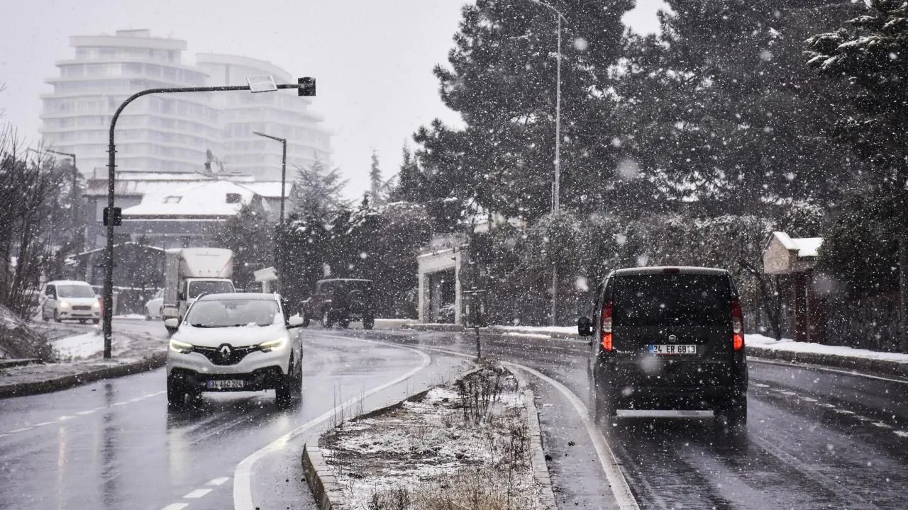 Meteorolojiden kritik uyarı: Sağanak yağış ve kar geliyor-12