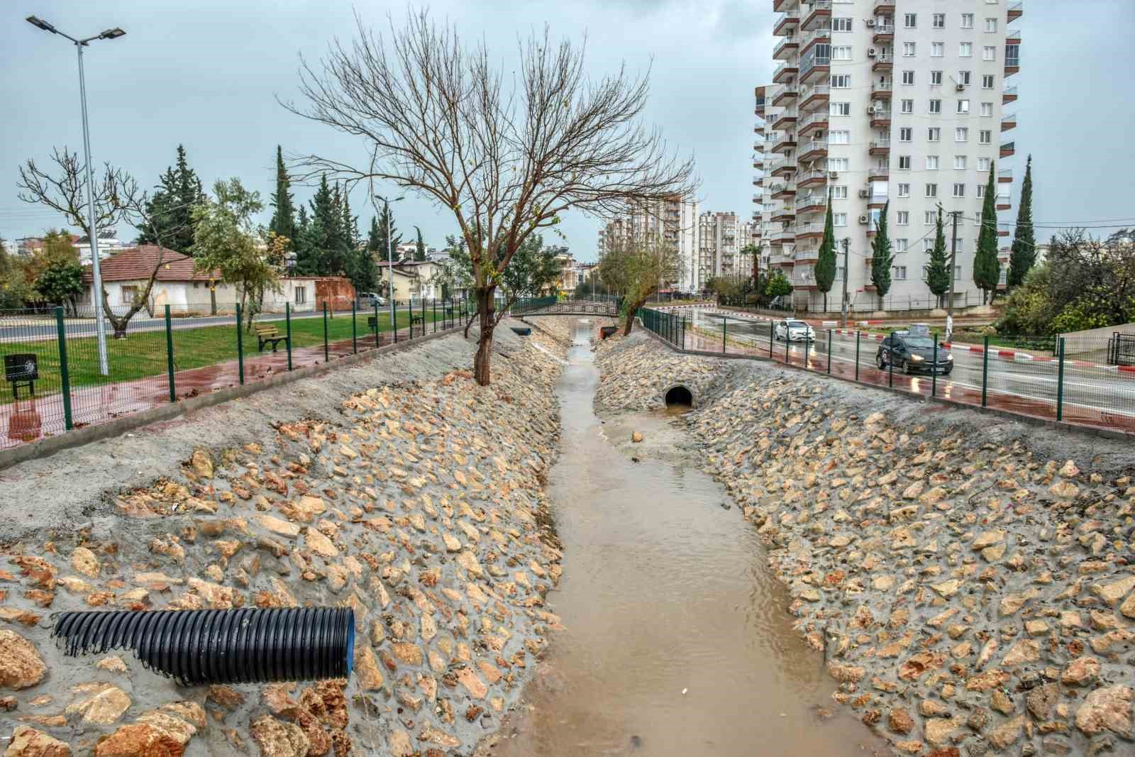 Sel Felaketine Karşı Etkili Çözüm Ay Deresi Islahı Başarıyla Çalışıyor 2