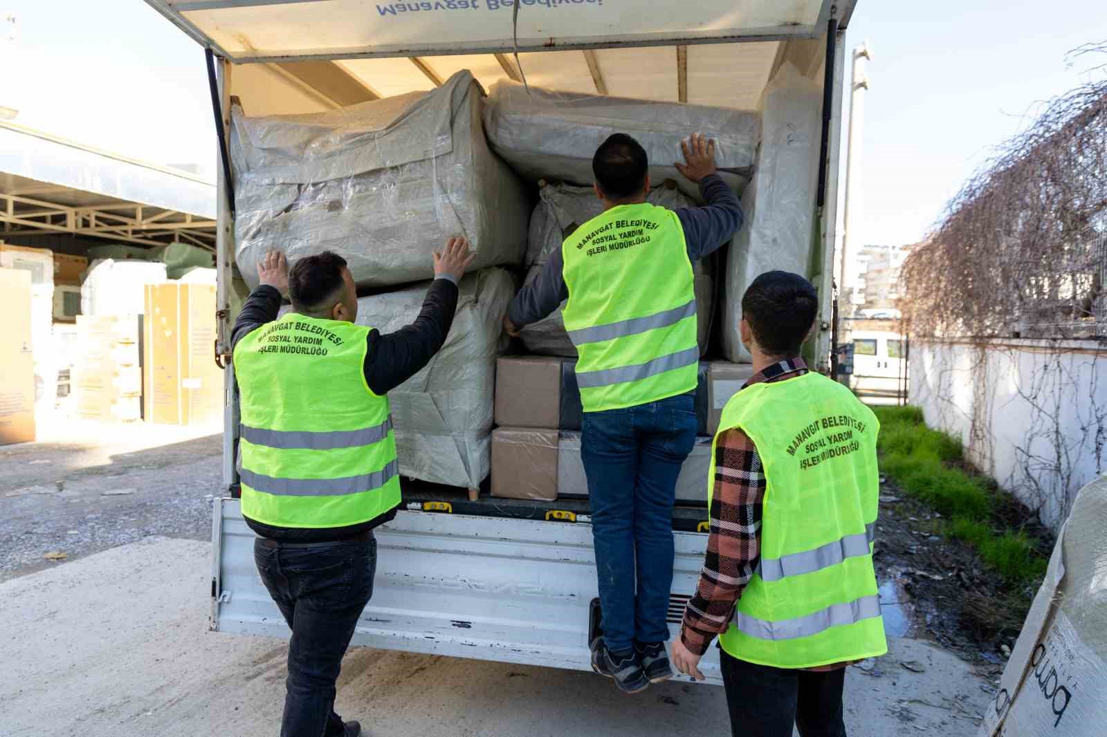 21 Aralık Sel Felaketi Sonrası Vatandaşların Yaraları Sarılıyor 2