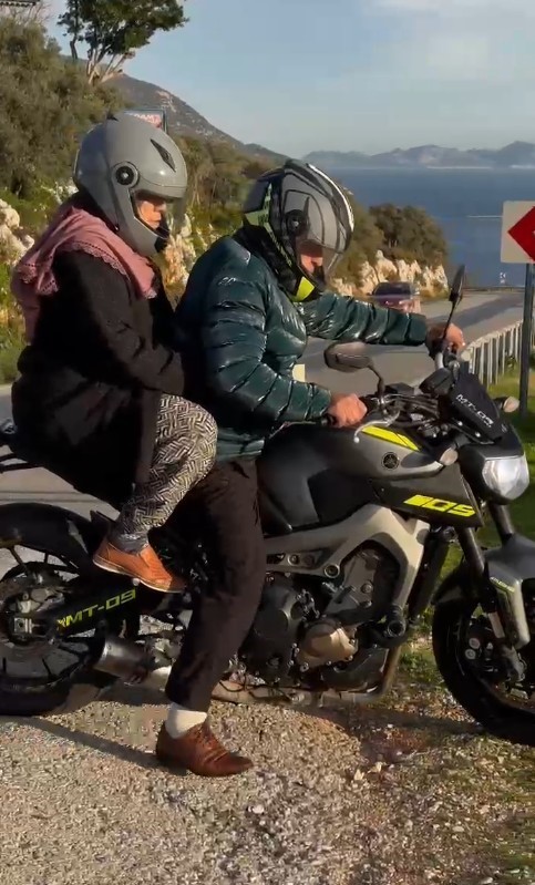 74 Yaşında, 900 Cc Motosikletiyle Hız Rekoru Kırıyor! 3