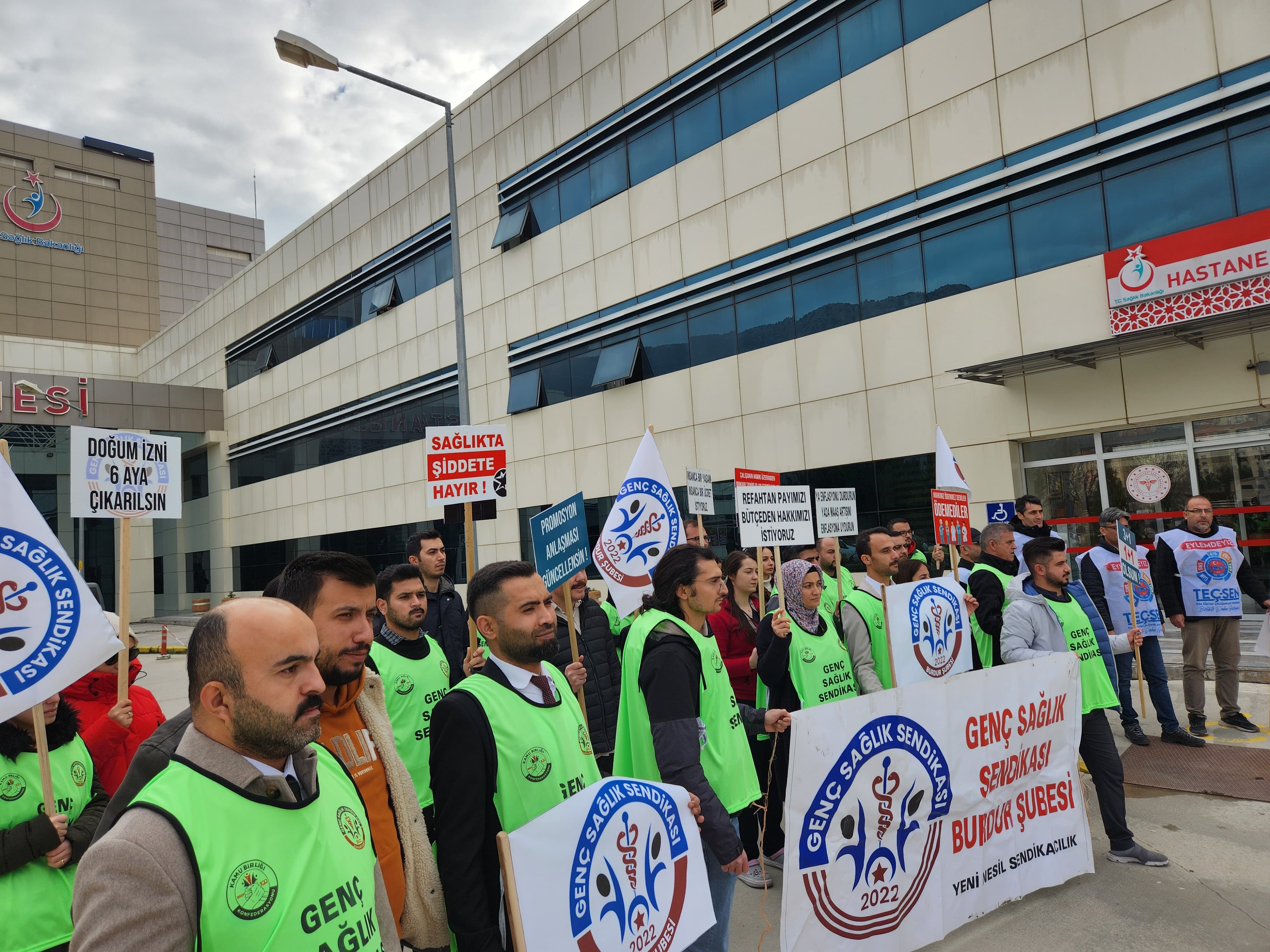 Açlık Ve Yoksulluk Sınırına Mahkum Edilmeyelim (3)