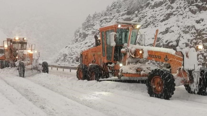 Antalya’da Kar Yağışı Başladı Kar Kalınlığı 10 Santimetreye Yaklaştı 11