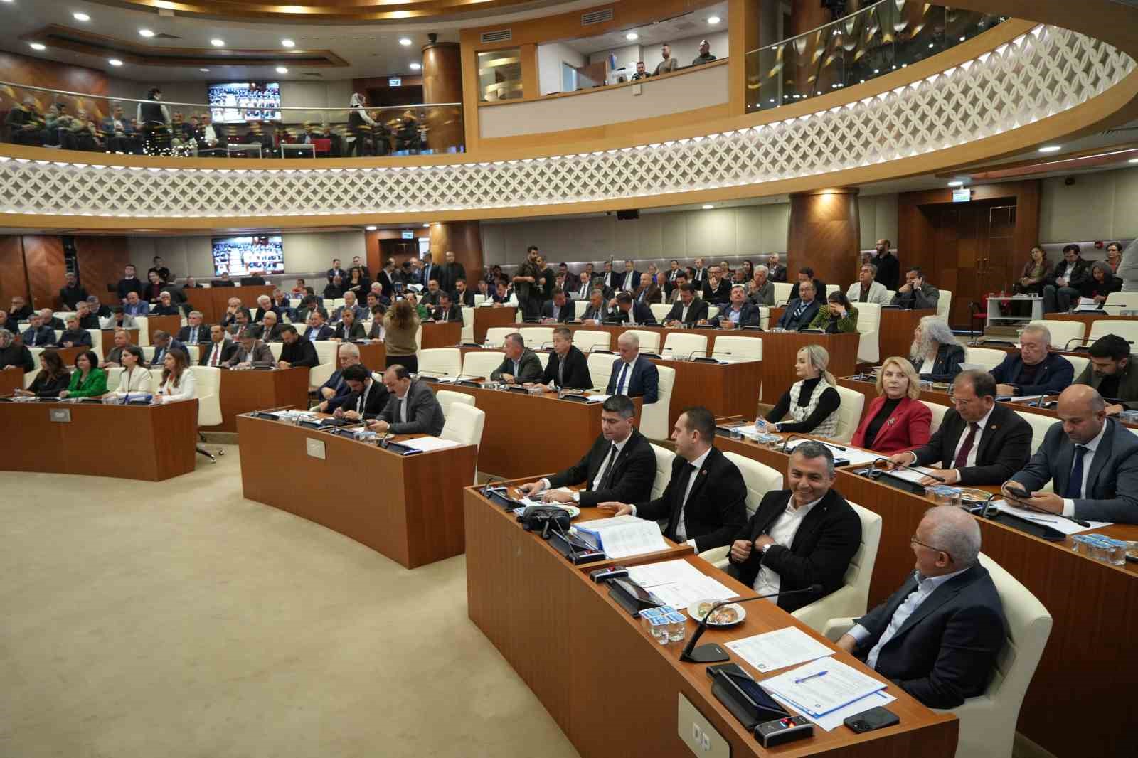 Başkan Böcek Geçici Değil, Kalıcı Hizmetlerle Antalya’ya Hizmet Ediyoruz