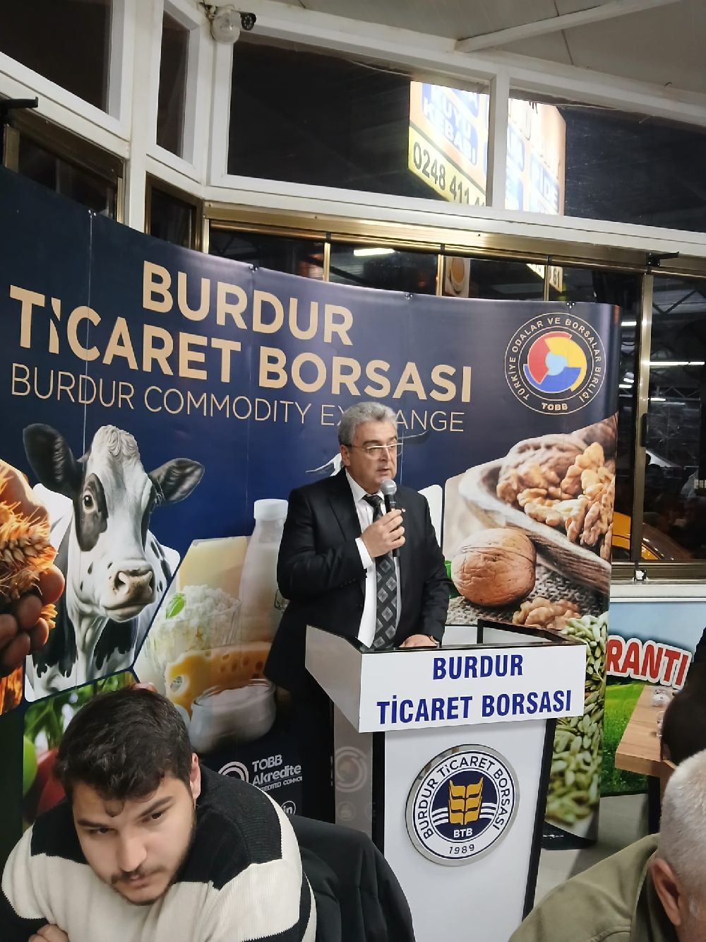 Başkan Gündüzalp Gölhisar Ve Altınyayla’da Iftar Yaptı 5