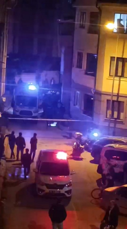 15 Yaşındaki Çocuk, 65 Yaşındaki Adamı Bacağından Vurdu 1