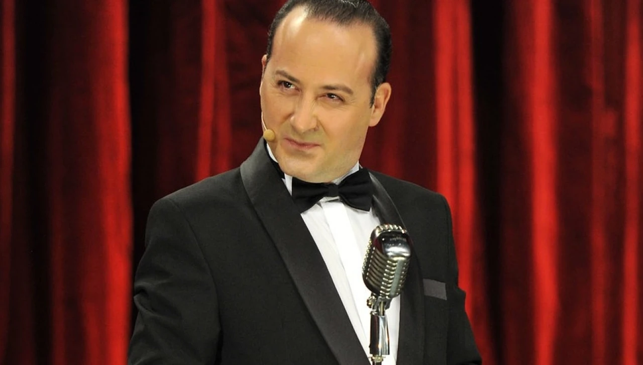 2446 Tolga Cevik Kimdir Usta Komedyen Kac Yasinda Nereli