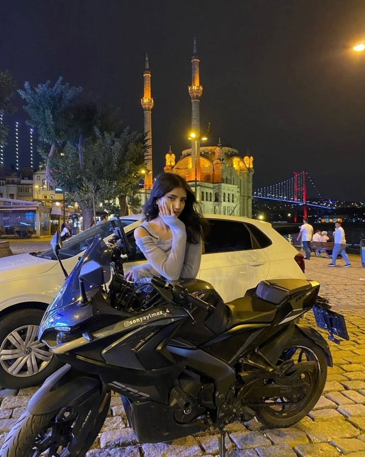 Motosikletli Kadın Beton Mikserinin Altında Kaldı 2