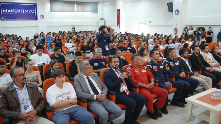 Türk Yıldızları Bucak’ta 6